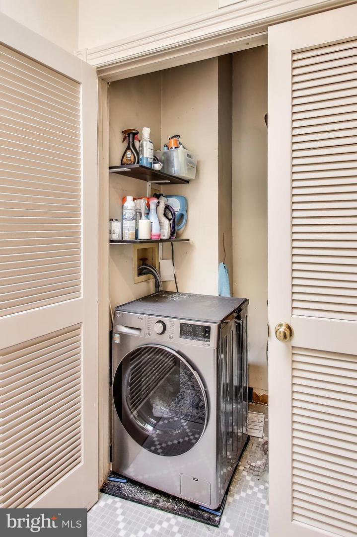 1236 D ST SE, WASHINGTON, District Of Columbia 20003, 2 Bedrooms Bedrooms, ,1 BathroomBathrooms,Residential,For sale,1236 D ST SE,DCDC2223038 MLS # DCDC2223038