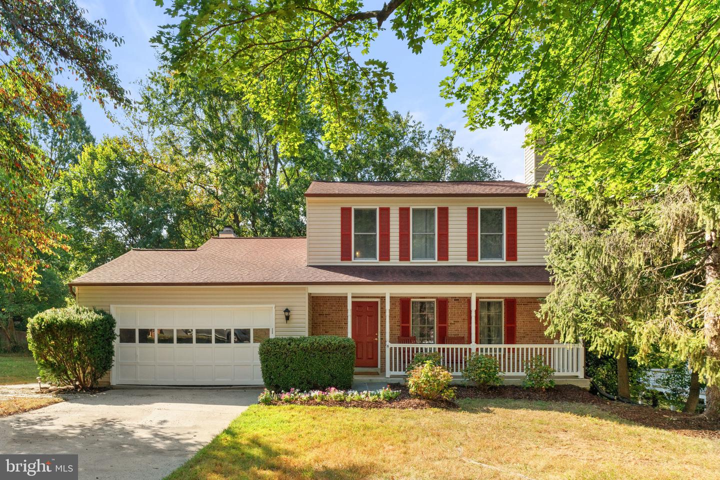 903 YOUNG DAIRY CT, HERNDON, Virginia 20170, 3 Bedrooms Bedrooms, ,2 BathroomsBathrooms,Residential,For sale,903 YOUNG DAIRY CT,VAFX2268068 MLS # VAFX2268068