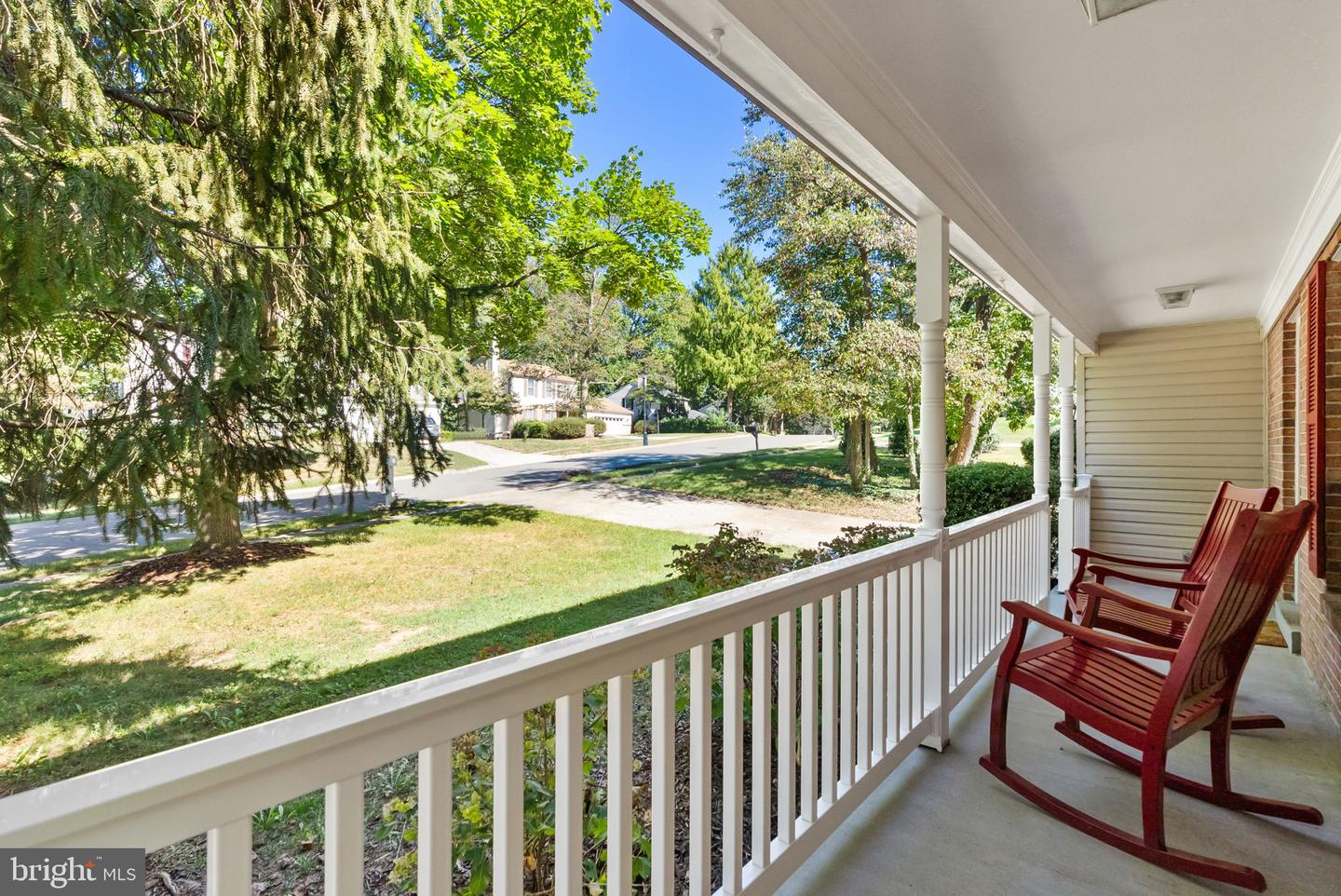 903 YOUNG DAIRY CT, HERNDON, Virginia 20170, 3 Bedrooms Bedrooms, ,2 BathroomsBathrooms,Residential,For sale,903 YOUNG DAIRY CT,VAFX2268068 MLS # VAFX2268068
