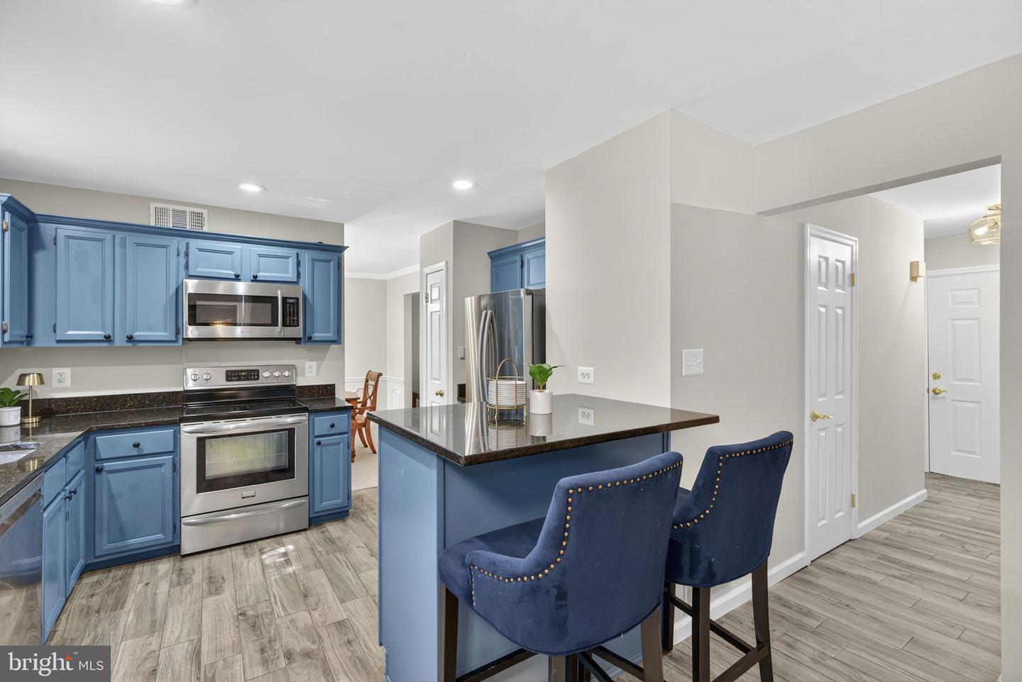 903 YOUNG DAIRY CT, HERNDON, Virginia 20170, 3 Bedrooms Bedrooms, ,2 BathroomsBathrooms,Residential,For sale,903 YOUNG DAIRY CT,VAFX2268068 MLS # VAFX2268068