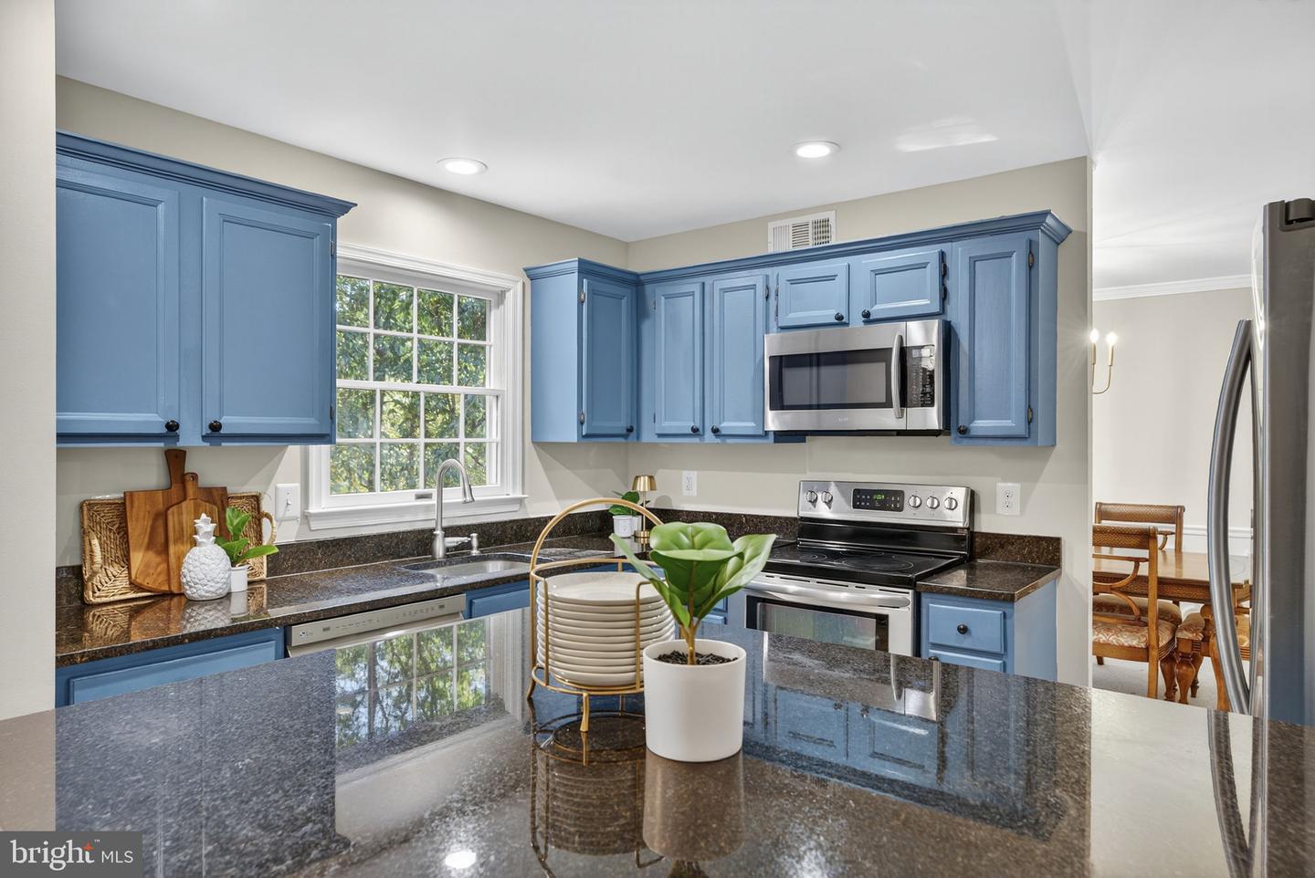 903 YOUNG DAIRY CT, HERNDON, Virginia 20170, 3 Bedrooms Bedrooms, ,2 BathroomsBathrooms,Residential,For sale,903 YOUNG DAIRY CT,VAFX2268068 MLS # VAFX2268068