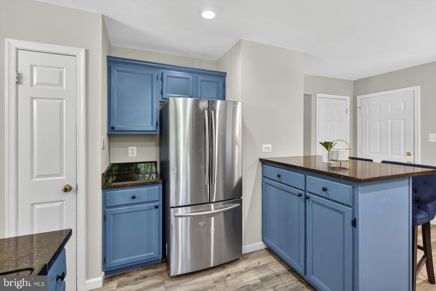 903 YOUNG DAIRY CT, HERNDON, Virginia 20170, 3 Bedrooms Bedrooms, ,2 BathroomsBathrooms,Residential,For sale,903 YOUNG DAIRY CT,VAFX2268068 MLS # VAFX2268068