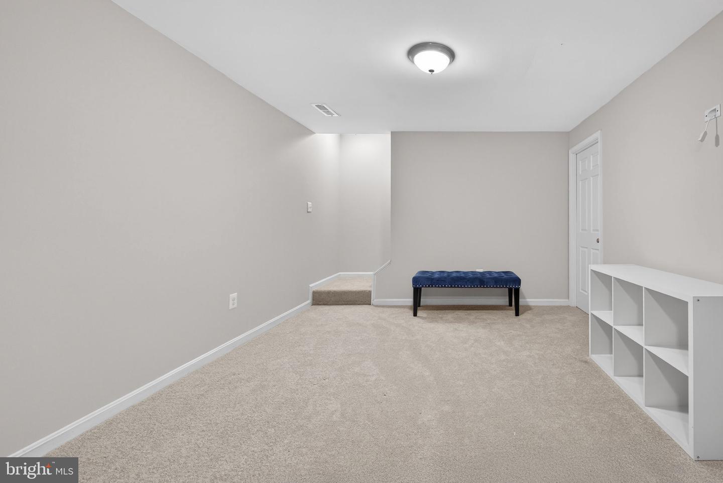 903 YOUNG DAIRY CT, HERNDON, Virginia 20170, 3 Bedrooms Bedrooms, ,2 BathroomsBathrooms,Residential,For sale,903 YOUNG DAIRY CT,VAFX2268068 MLS # VAFX2268068