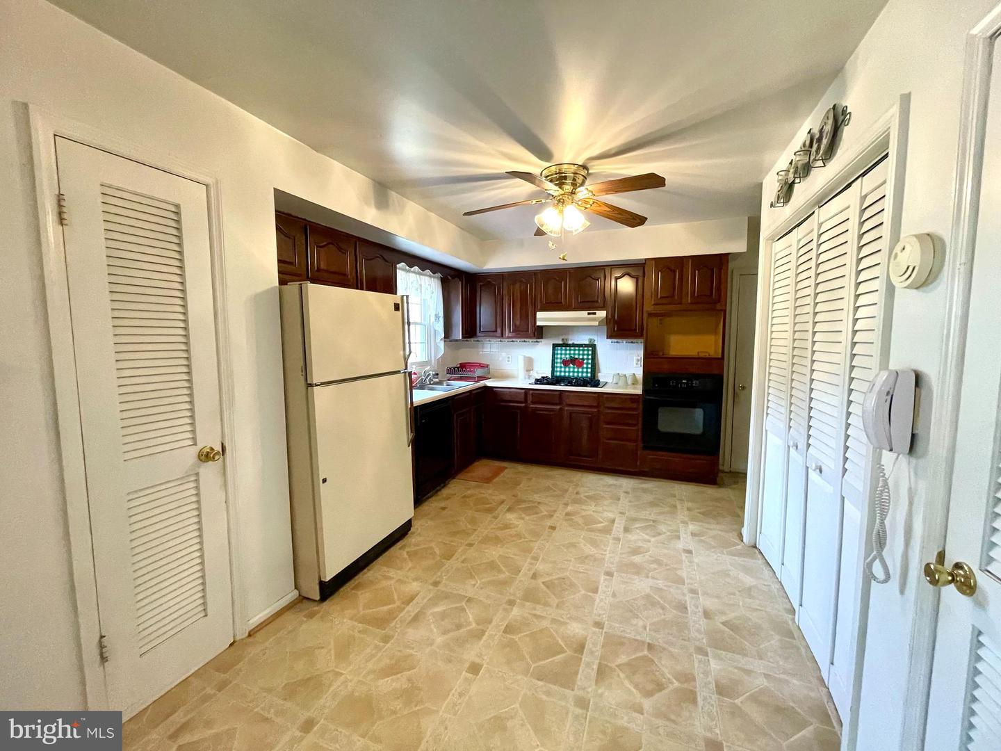 351 CHAPPELL ST, WARRENTON, Virginia 20186, 4 Bedrooms Bedrooms, ,2 BathroomsBathrooms,Residential,For sale,351 CHAPPELL ST,VAFQ2018368 MLS # VAFQ2018368