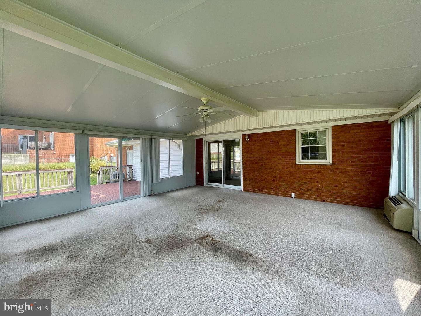 351 CHAPPELL ST, WARRENTON, Virginia 20186, 4 Bedrooms Bedrooms, ,2 BathroomsBathrooms,Residential,For sale,351 CHAPPELL ST,VAFQ2018368 MLS # VAFQ2018368