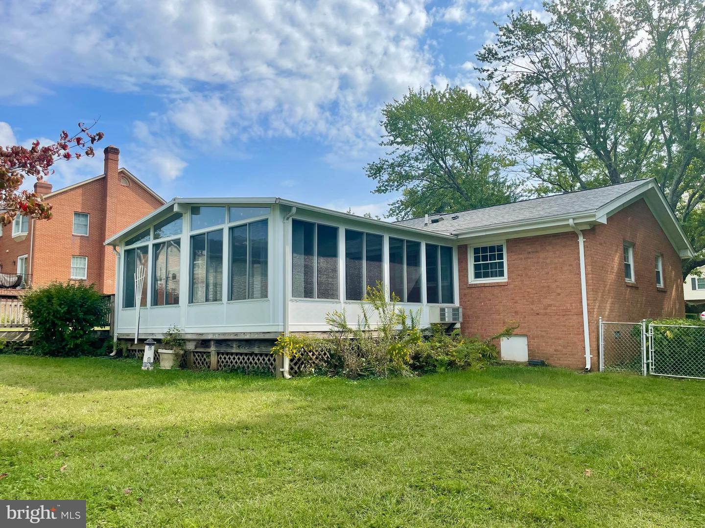 351 CHAPPELL ST, WARRENTON, Virginia 20186, 4 Bedrooms Bedrooms, ,2 BathroomsBathrooms,Residential,For sale,351 CHAPPELL ST,VAFQ2018368 MLS # VAFQ2018368
