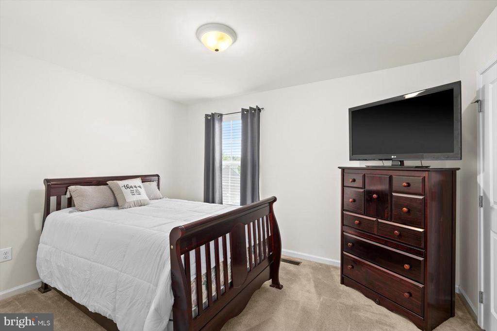 12231 SALT CEDAR LN, CULPEPER, Virginia 22701, 5 Bedrooms Bedrooms, ,3 BathroomsBathrooms,Residential,12231 SALT CEDAR LN,VACU2011612 MLS # VACU2011612