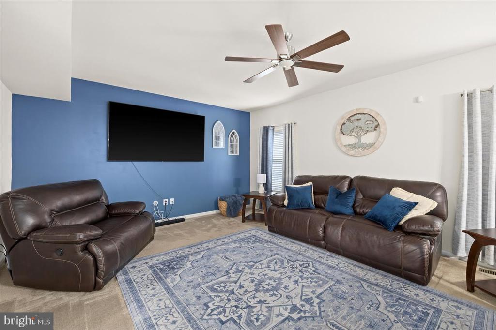 12231 SALT CEDAR LN, CULPEPER, Virginia 22701, 5 Bedrooms Bedrooms, ,3 BathroomsBathrooms,Residential,12231 SALT CEDAR LN,VACU2011612 MLS # VACU2011612