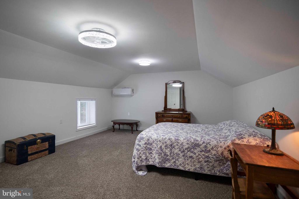 2002 BALKAMORE HILL RD, STANLEY, Virginia 22851, 3 Bedrooms Bedrooms, ,2 BathroomsBathrooms,Residential,2002 BALKAMORE HILL RD,VAPA2005408 MLS # VAPA2005408