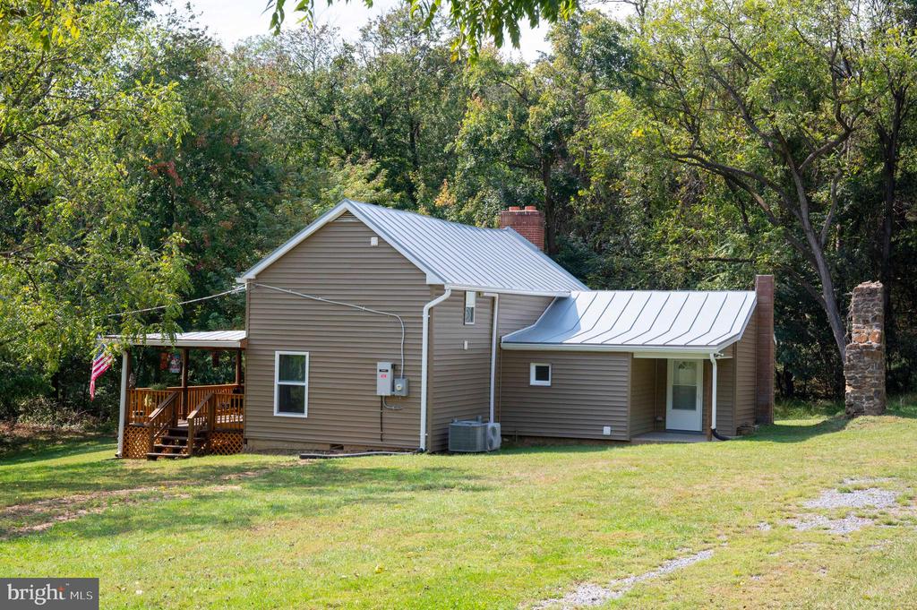 2002 BALKAMORE HILL RD, STANLEY, Virginia 22851, 3 Bedrooms Bedrooms, ,2 BathroomsBathrooms,Residential,2002 BALKAMORE HILL RD,VAPA2005408 MLS # VAPA2005408