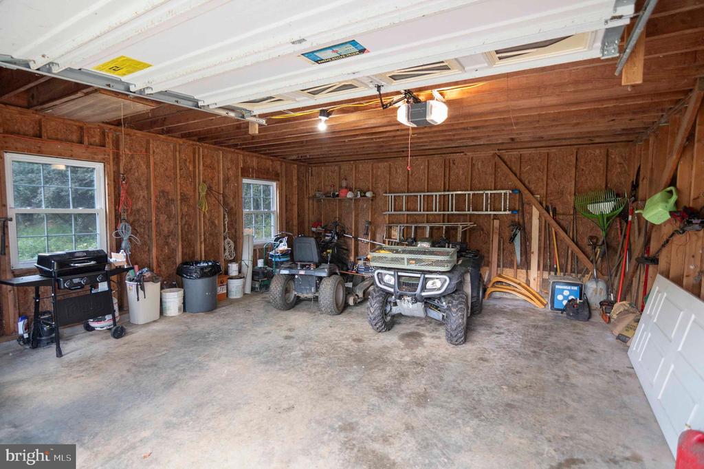 2002 BALKAMORE HILL RD, STANLEY, Virginia 22851, 3 Bedrooms Bedrooms, ,2 BathroomsBathrooms,Residential,2002 BALKAMORE HILL RD,VAPA2005408 MLS # VAPA2005408