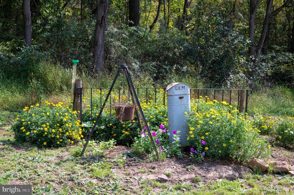 2002 BALKAMORE HILL RD, STANLEY, Virginia 22851, 3 Bedrooms Bedrooms, ,2 BathroomsBathrooms,Residential,2002 BALKAMORE HILL RD,VAPA2005408 MLS # VAPA2005408