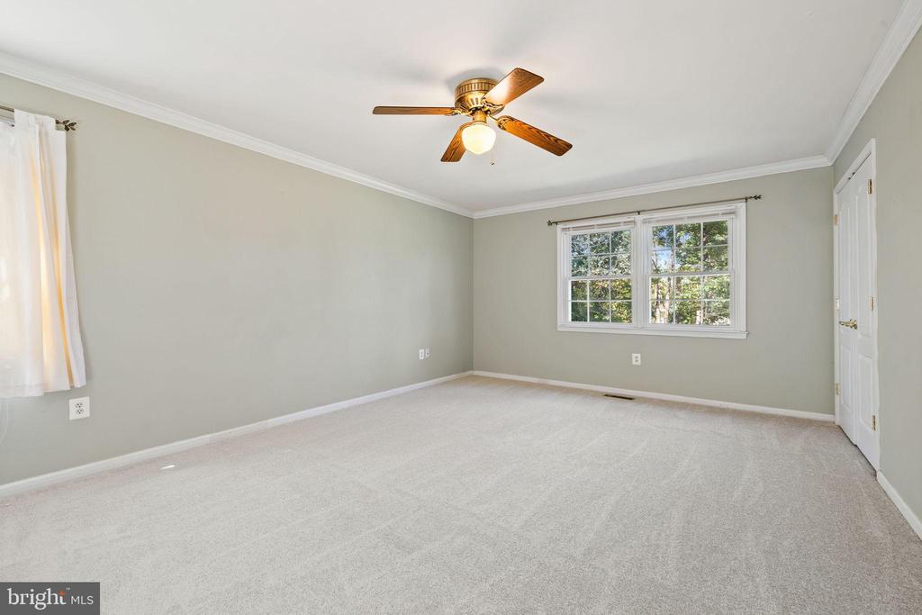 6397 TAZEWELL ST, WARRENTON, Virginia, 4 Bedrooms Bedrooms, ,2 BathroomsBathrooms,Residential,6397 TAZEWELL ST,VAFQ2018522 MLS # VAFQ2018522