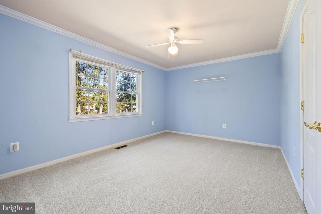 6397 TAZEWELL ST, WARRENTON, Virginia, 4 Bedrooms Bedrooms, ,2 BathroomsBathrooms,Residential,6397 TAZEWELL ST,VAFQ2018522 MLS # VAFQ2018522