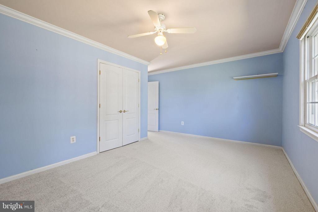 6397 TAZEWELL ST, WARRENTON, Virginia, 4 Bedrooms Bedrooms, ,2 BathroomsBathrooms,Residential,6397 TAZEWELL ST,VAFQ2018522 MLS # VAFQ2018522