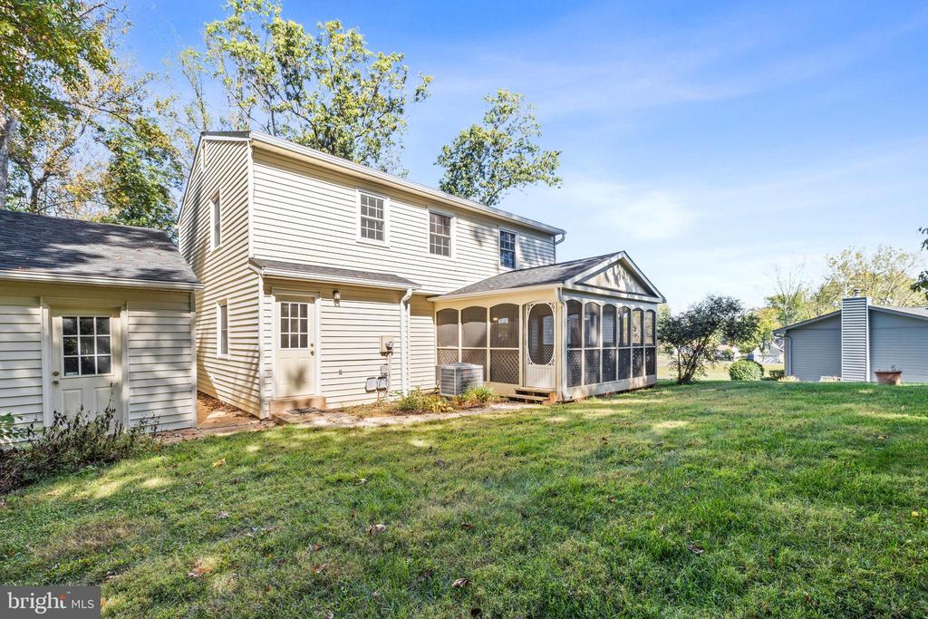 6397 TAZEWELL ST, WARRENTON, Virginia, 4 Bedrooms Bedrooms, ,2 BathroomsBathrooms,Residential,6397 TAZEWELL ST,VAFQ2018522 MLS # VAFQ2018522