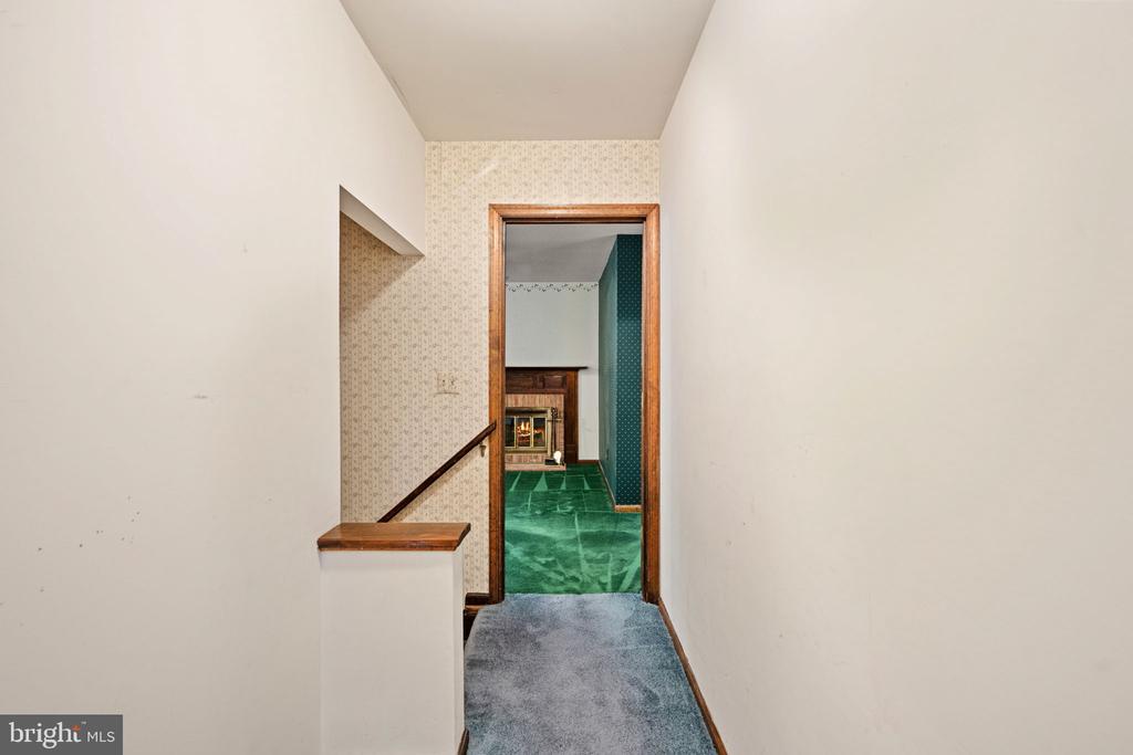 2 RIVER BLUFFS DR, FREDERICKSBURG, Virginia 22407, 4 Bedrooms Bedrooms, ,2 BathroomsBathrooms,Residential,2 RIVER BLUFFS DR,VASP2036636 MLS # VASP2036636