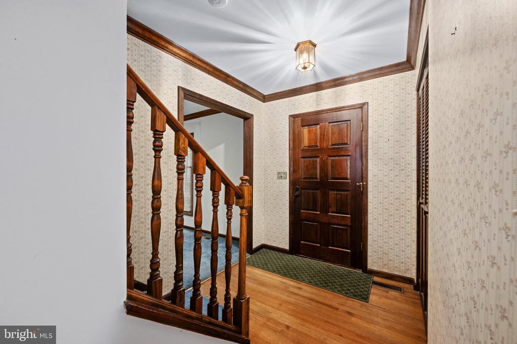2 RIVER BLUFFS DR, FREDERICKSBURG, Virginia 22407, 4 Bedrooms Bedrooms, ,2 BathroomsBathrooms,Residential,2 RIVER BLUFFS DR,VASP2036636 MLS # VASP2036636