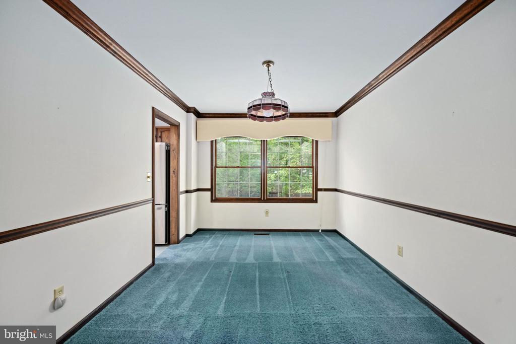 2 RIVER BLUFFS DR, FREDERICKSBURG, Virginia 22407, 4 Bedrooms Bedrooms, ,2 BathroomsBathrooms,Residential,2 RIVER BLUFFS DR,VASP2036636 MLS # VASP2036636