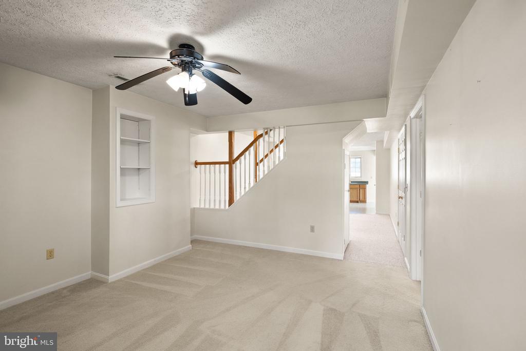 6713 HUNTLAND DR, BEALETON, Virginia, 4 Bedrooms Bedrooms, ,3 BathroomsBathrooms,Residential,6713 HUNTLAND DR,VAFQ2018538 MLS # VAFQ2018538