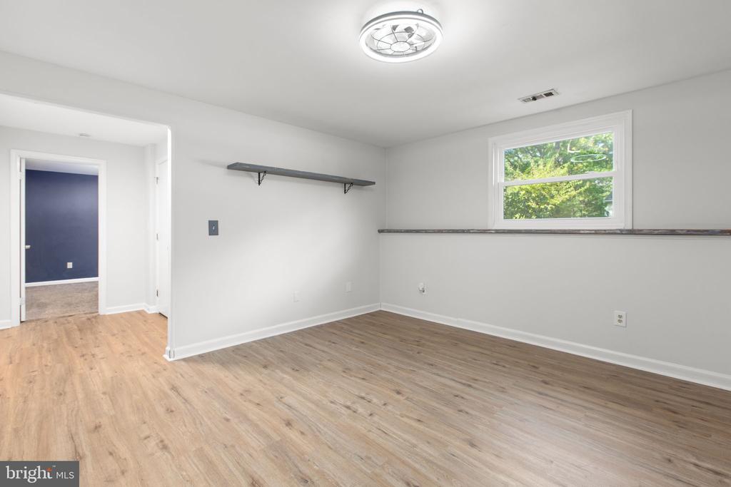 5528 TALLOW ST, FREDERICKSBURG, Virginia 22407, 3 Bedrooms Bedrooms, ,2 BathroomsBathrooms,Residential,5528 TALLOW ST,VASP2036674 MLS # VASP2036674