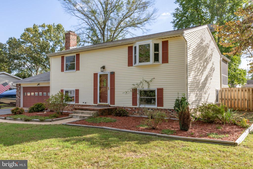 5528 TALLOW ST, FREDERICKSBURG, Virginia 22407, 3 Bedrooms Bedrooms, ,2 BathroomsBathrooms,Residential,5528 TALLOW ST,VASP2036674 MLS # VASP2036674