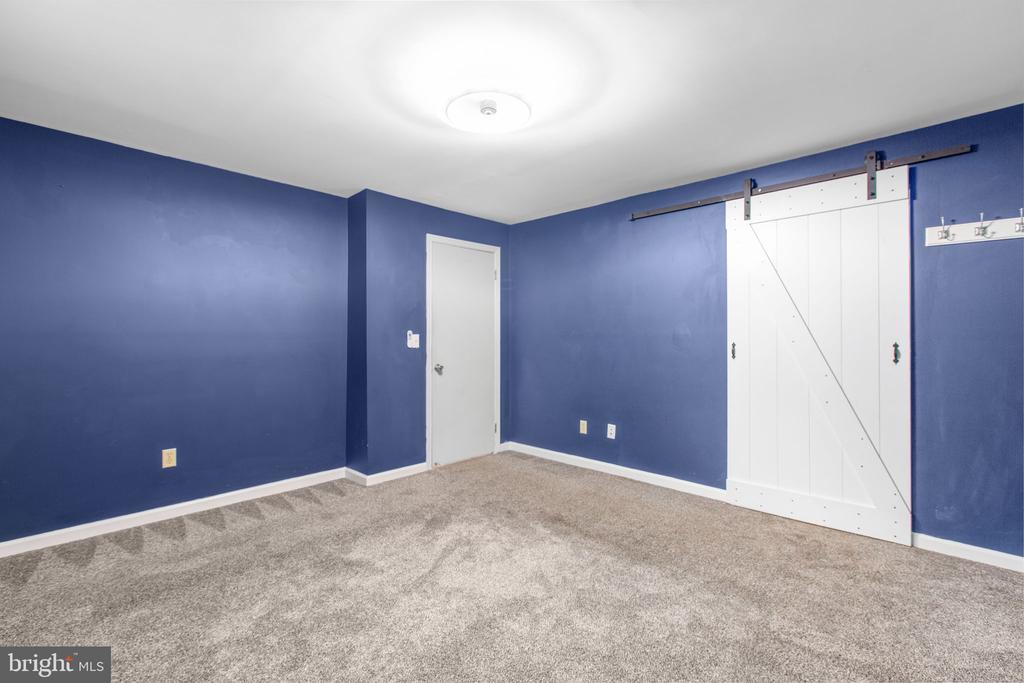 5528 TALLOW ST, FREDERICKSBURG, Virginia 22407, 3 Bedrooms Bedrooms, ,2 BathroomsBathrooms,Residential,5528 TALLOW ST,VASP2036674 MLS # VASP2036674