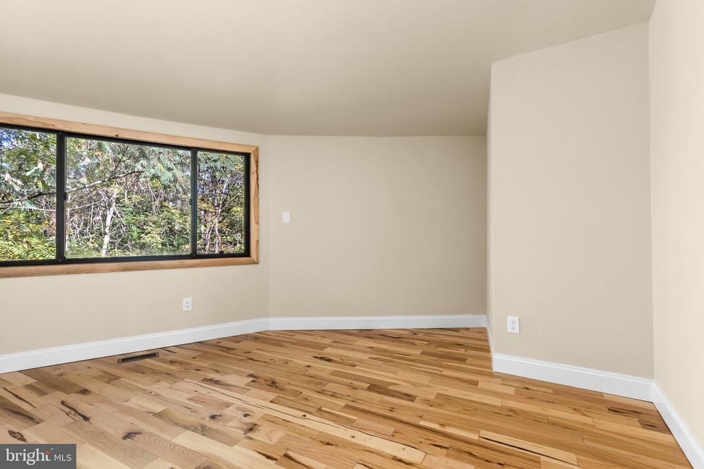 315 STRATFORD CIR, LOCUST GROVE, Virginia 22508, 3 Bedrooms Bedrooms, ,2 BathroomsBathrooms,Residential,315 STRATFORD CIR,VAOR2012482 MLS # VAOR2012482