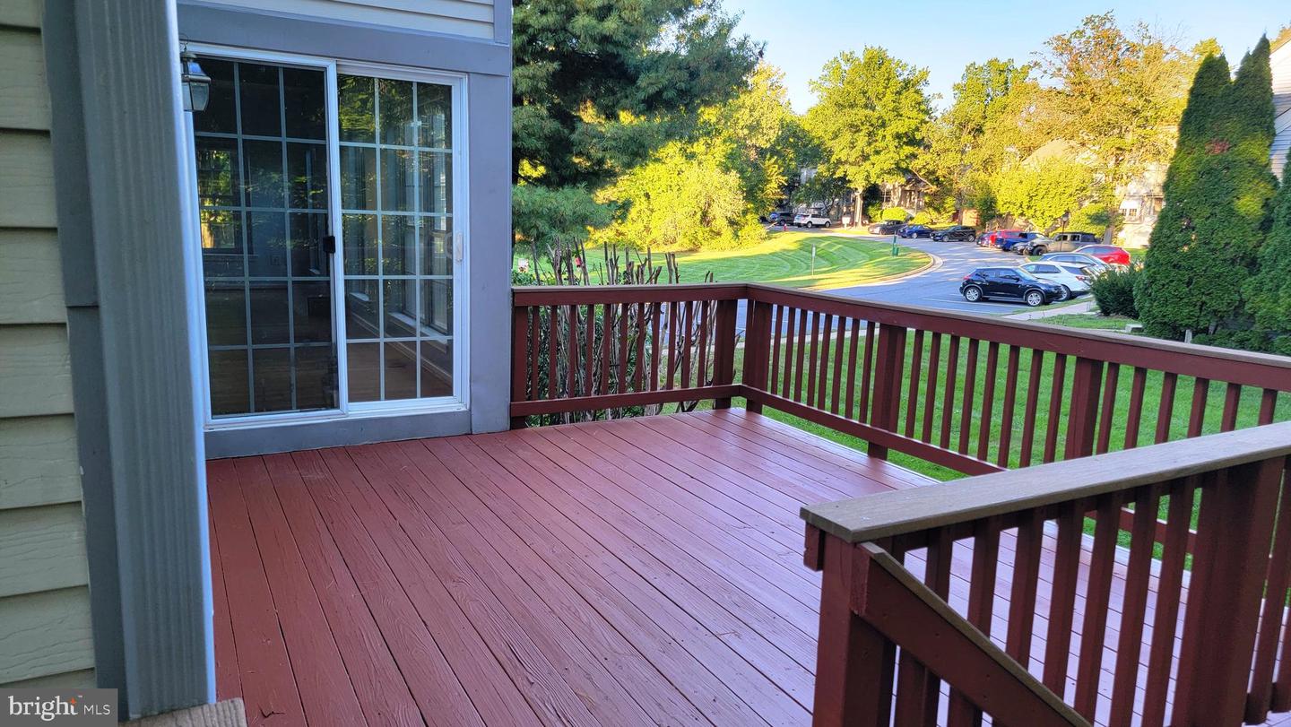6167 STONEPATH CIR, CENTREVILLE, Virginia 20120, 3 Bedrooms Bedrooms, ,3 BathroomsBathrooms,Residential,For sale,6167 STONEPATH CIR,VAFX2268920 MLS # VAFX2268920