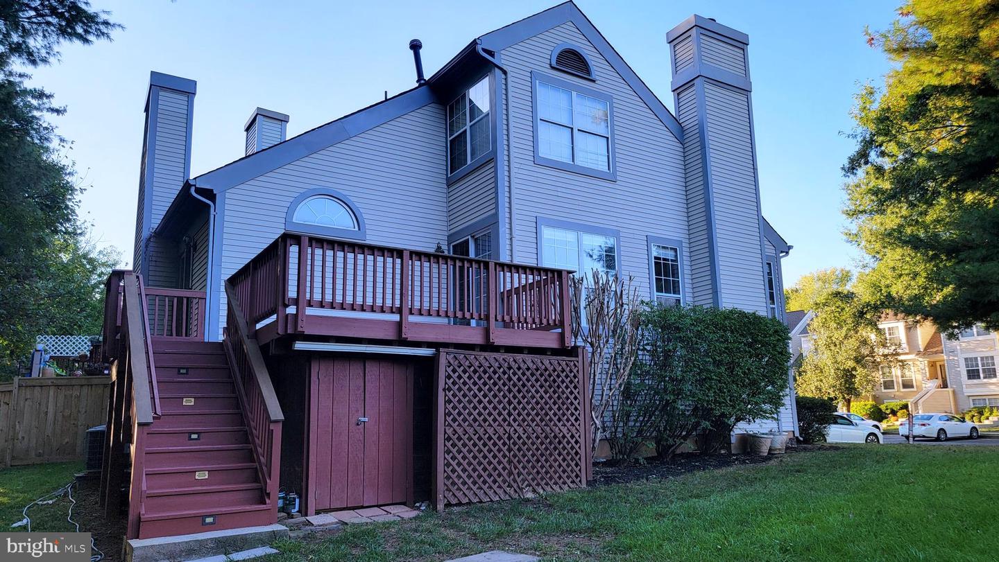6167 STONEPATH CIR, CENTREVILLE, Virginia 20120, 3 Bedrooms Bedrooms, ,3 BathroomsBathrooms,Residential,For sale,6167 STONEPATH CIR,VAFX2268920 MLS # VAFX2268920