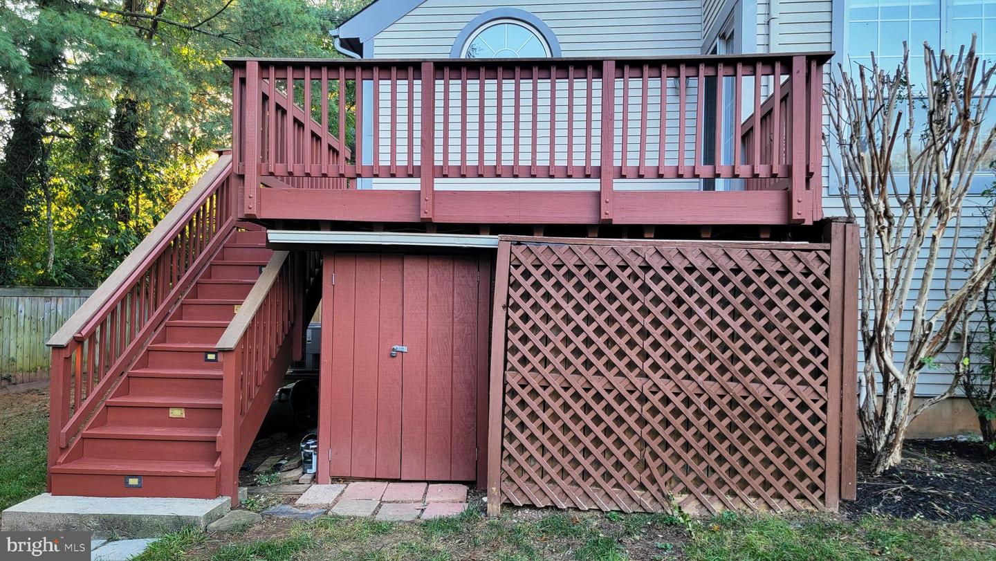 6167 STONEPATH CIR, CENTREVILLE, Virginia 20120, 3 Bedrooms Bedrooms, ,3 BathroomsBathrooms,Residential,For sale,6167 STONEPATH CIR,VAFX2268920 MLS # VAFX2268920