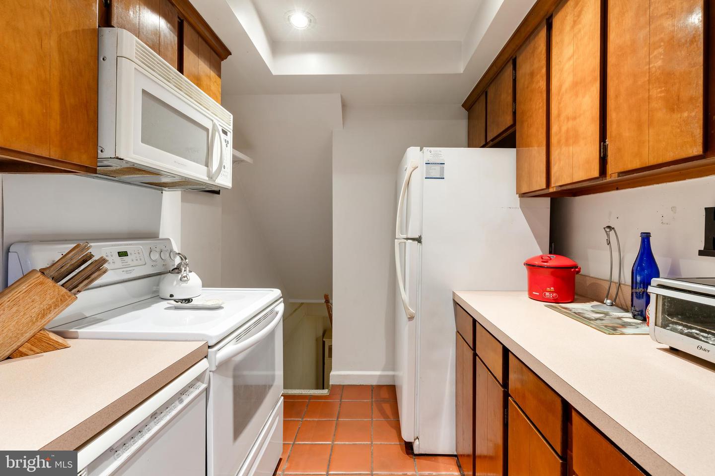 4849 28TH ST S #B, ARLINGTON, Virginia 22206, 2 Bedrooms Bedrooms, ,2 BathroomsBathrooms,Residential,For sale,4849 28TH ST S #B,VAAR2064110 MLS # VAAR2064110