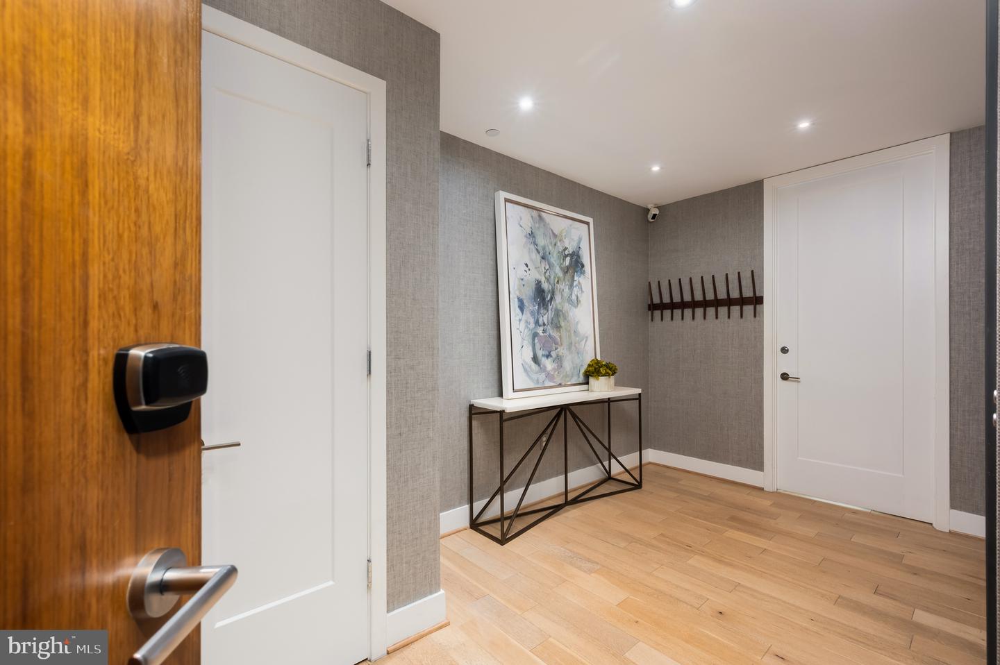 45 SUTTON SQ SW #306, WASHINGTON, District Of Columbia 20024, 3 Bedrooms Bedrooms, ,2 BathroomsBathrooms,Residential,For sale,45 SUTTON SQ SW #306,DCDC2223868 MLS # DCDC2223868