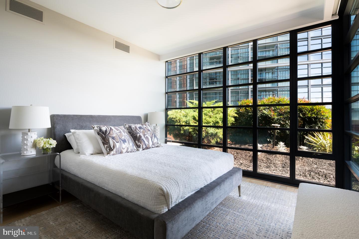 45 SUTTON SQ SW #306, WASHINGTON, District Of Columbia 20024, 3 Bedrooms Bedrooms, ,2 BathroomsBathrooms,Residential,For sale,45 SUTTON SQ SW #306,DCDC2223868 MLS # DCDC2223868