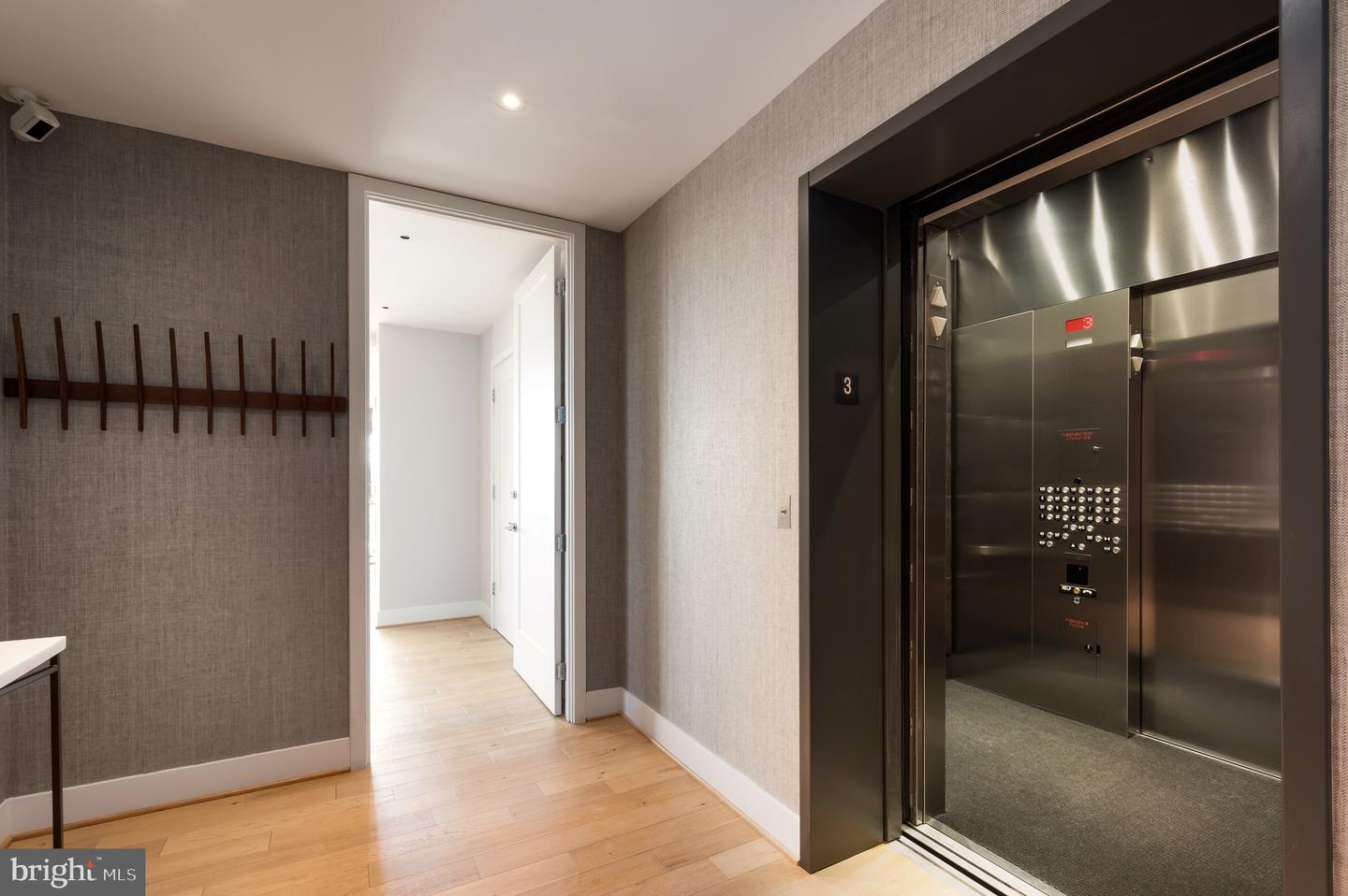 45 SUTTON SQ SW #306, WASHINGTON, District Of Columbia 20024, 3 Bedrooms Bedrooms, ,2 BathroomsBathrooms,Residential,For sale,45 SUTTON SQ SW #306,DCDC2223868 MLS # DCDC2223868