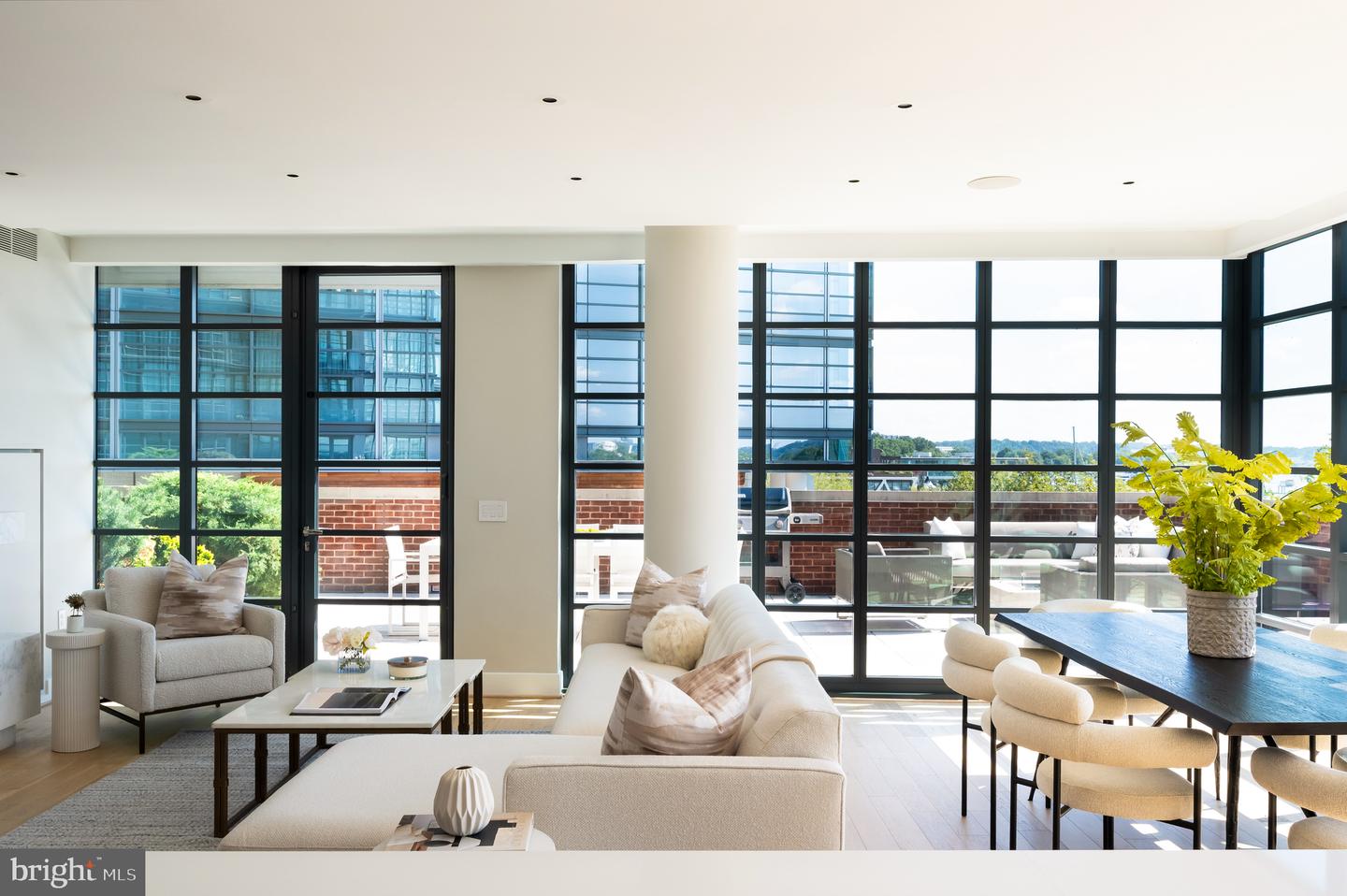 45 SUTTON SQ SW #306, WASHINGTON, District Of Columbia 20024, 3 Bedrooms Bedrooms, ,2 BathroomsBathrooms,Residential,For sale,45 SUTTON SQ SW #306,DCDC2223868 MLS # DCDC2223868
