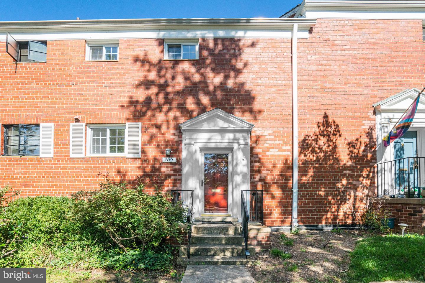 1119 BEVERLEY DR, ALEXANDRIA, Virginia 22302, 2 Bedrooms Bedrooms, ,1 BathroomBathrooms,Residential,For sale,1119 BEVERLEY DR,VAAX2050104 MLS # VAAX2050104