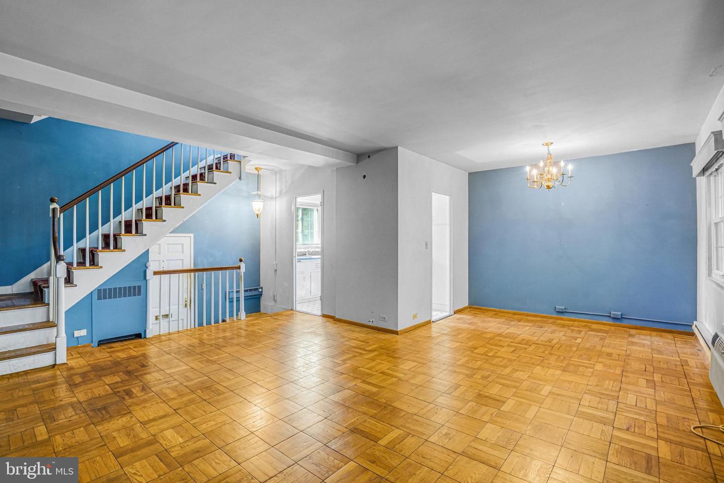 1119 BEVERLEY DR, ALEXANDRIA, Virginia 22302, 2 Bedrooms Bedrooms, ,1 BathroomBathrooms,Residential,For sale,1119 BEVERLEY DR,VAAX2050104 MLS # VAAX2050104
