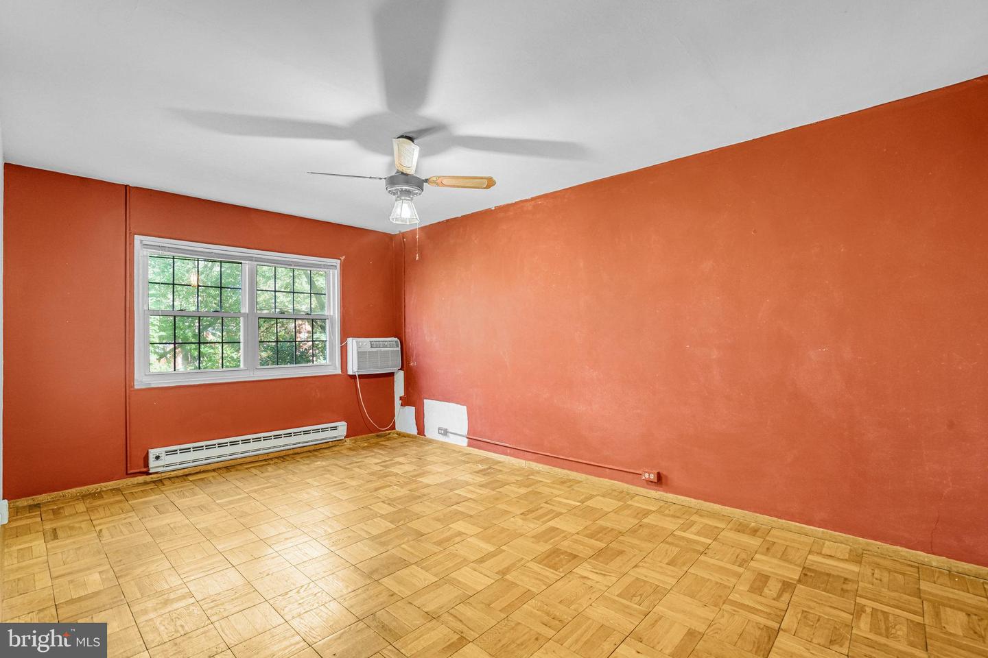 1119 BEVERLEY DR, ALEXANDRIA, Virginia 22302, 2 Bedrooms Bedrooms, ,1 BathroomBathrooms,Residential,For sale,1119 BEVERLEY DR,VAAX2050104 MLS # VAAX2050104