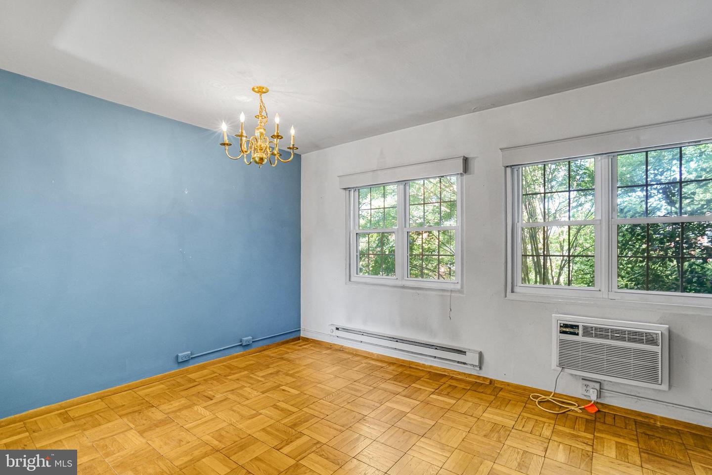 1119 BEVERLEY DR, ALEXANDRIA, Virginia 22302, 2 Bedrooms Bedrooms, ,1 BathroomBathrooms,Residential,For sale,1119 BEVERLEY DR,VAAX2050104 MLS # VAAX2050104