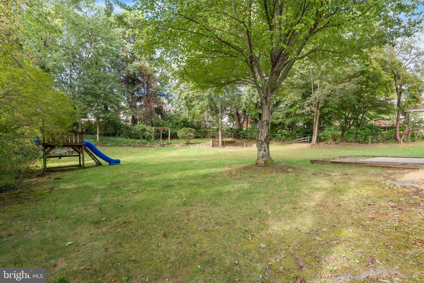 6230 HIDDEN CANYON RD, CENTREVILLE, Virginia 20120, 4 Bedrooms Bedrooms, ,2 BathroomsBathrooms,Residential,For sale,6230 HIDDEN CANYON RD,VAFX2269226 MLS # VAFX2269226