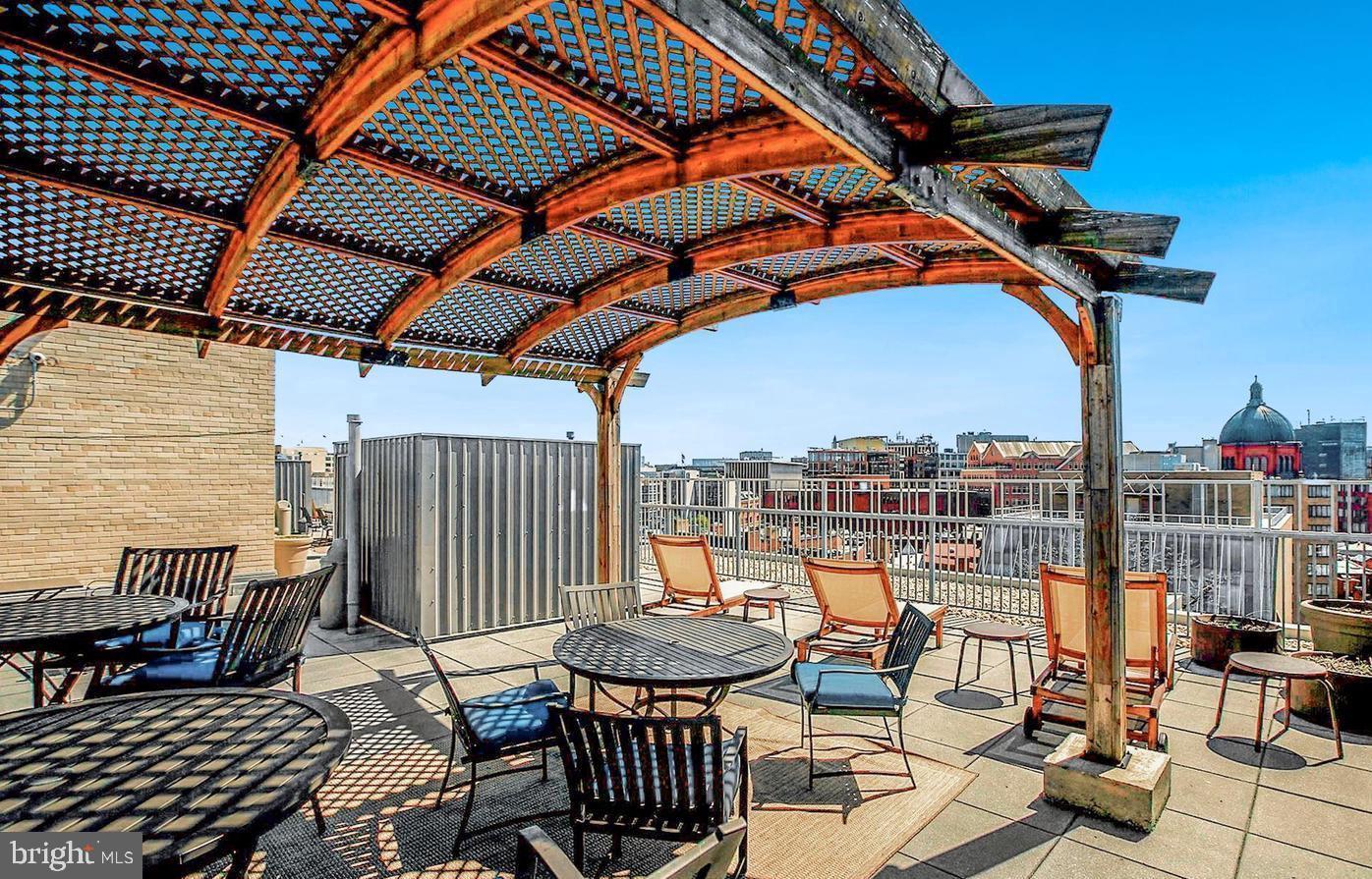 1711 MASSACHUSETTS AVE NW #810, WASHINGTON, District Of Columbia 20036, ,1 BathroomBathrooms,Residential,For sale,1711 MASSACHUSETTS AVE NW #810,DCDC2224230 MLS # DCDC2224230