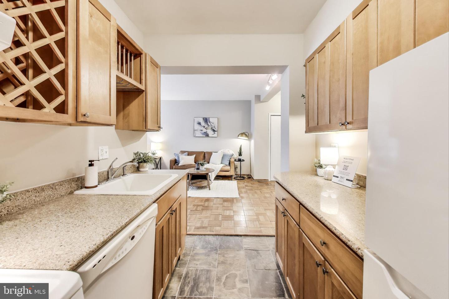 1711 MASSACHUSETTS AVE NW #810, WASHINGTON, District Of Columbia 20036, ,1 BathroomBathrooms,Residential,For sale,1711 MASSACHUSETTS AVE NW #810,DCDC2224230 MLS # DCDC2224230