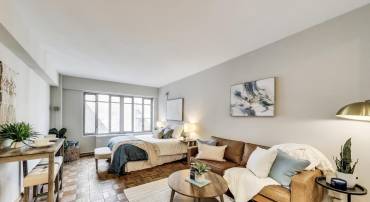 1711 MASSACHUSETTS AVE NW #810, WASHINGTON, District Of Columbia 20036, ,1 BathroomBathrooms,Residential,For sale,1711 MASSACHUSETTS AVE NW #810,DCDC2224230 MLS # DCDC2224230