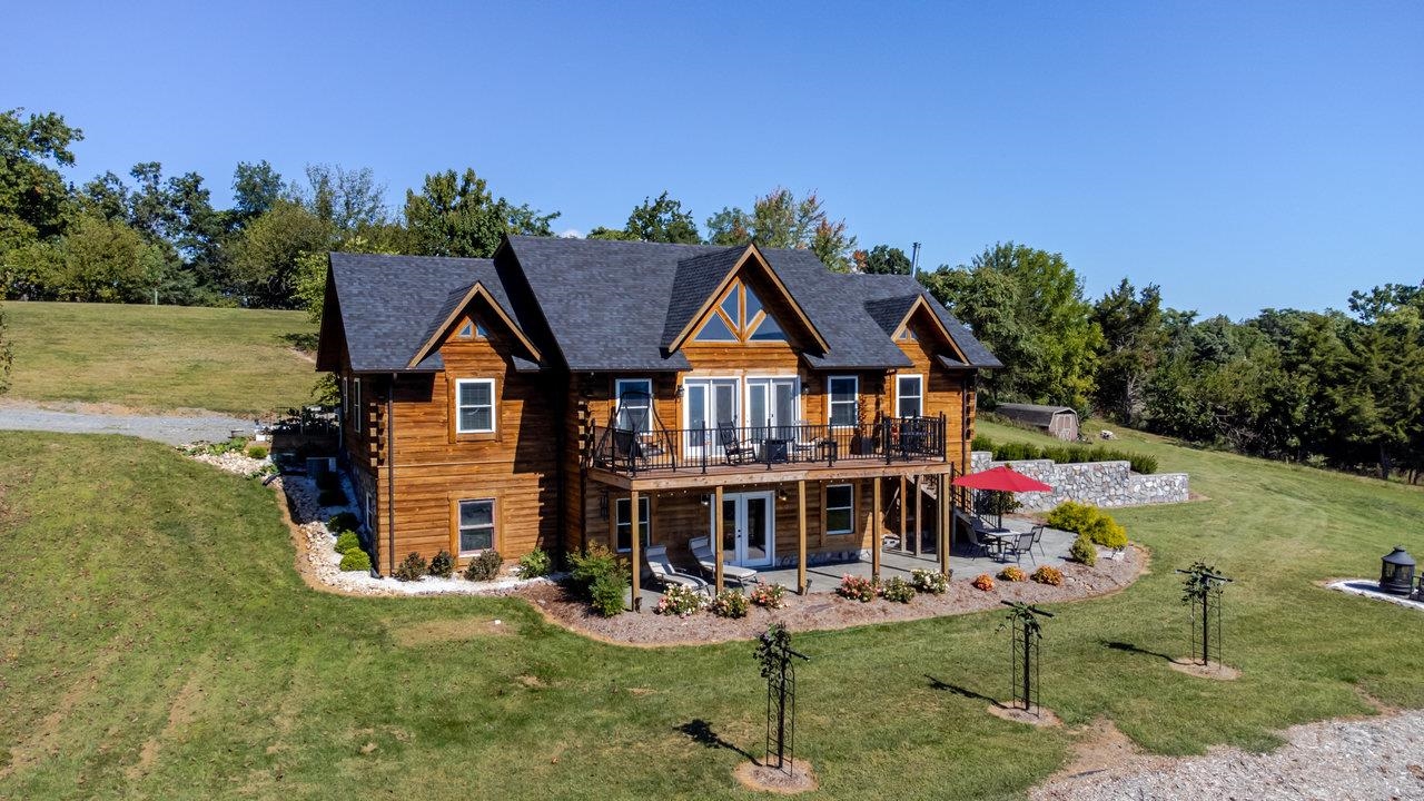12012 HOLLAR SCHOOL RD, LINVILLE, Virginia 22834, 3 Bedrooms Bedrooms, ,2 BathroomsBathrooms,Residential,Armentrout Property,12012 HOLLAR SCHOOL RD,668846 MLS # 668846