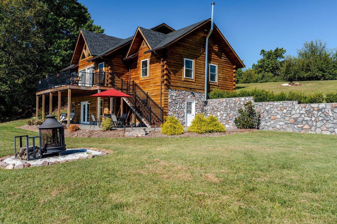 12012 HOLLAR SCHOOL RD, LINVILLE, Virginia 22834, 3 Bedrooms Bedrooms, ,2 BathroomsBathrooms,Residential,Armentrout Property,12012 HOLLAR SCHOOL RD,668846 MLS # 668846