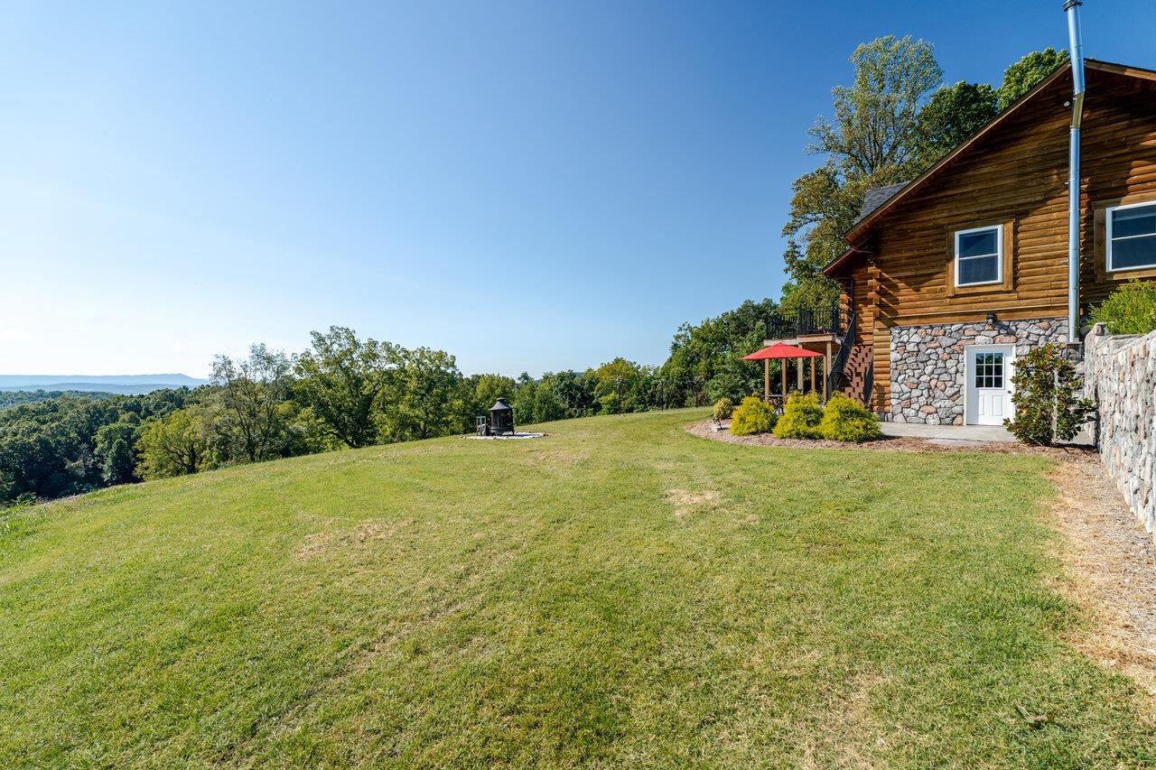 12012 HOLLAR SCHOOL RD, LINVILLE, Virginia 22834, 3 Bedrooms Bedrooms, ,2 BathroomsBathrooms,Residential,Armentrout Property,12012 HOLLAR SCHOOL RD,668846 MLS # 668846
