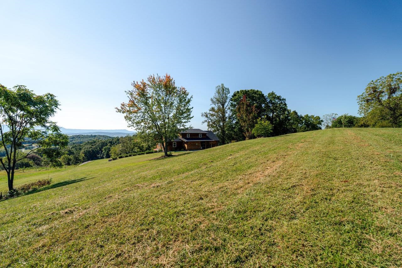 12012 HOLLAR SCHOOL RD, LINVILLE, Virginia 22834, 3 Bedrooms Bedrooms, ,2 BathroomsBathrooms,Residential,Armentrout Property,12012 HOLLAR SCHOOL RD,668846 MLS # 668846
