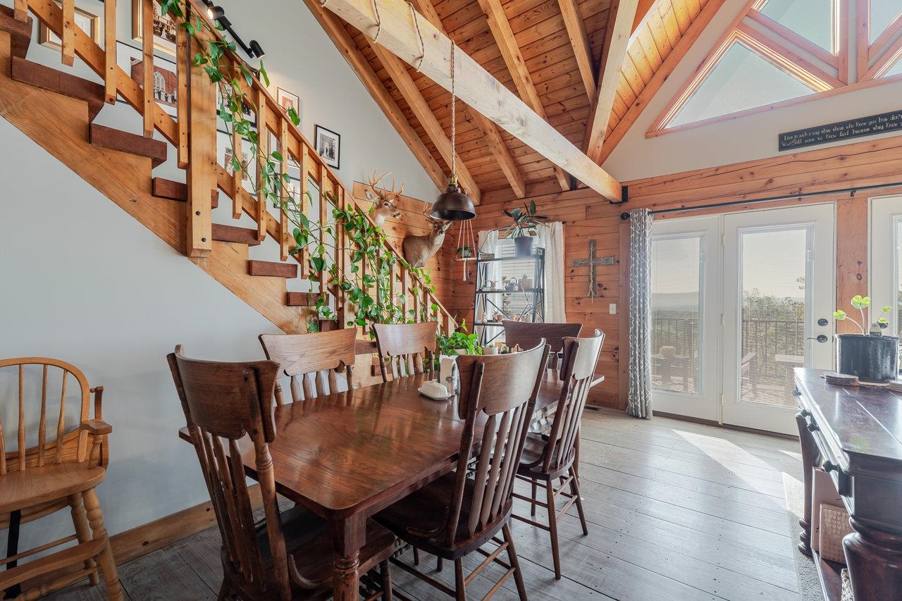 12012 HOLLAR SCHOOL RD, LINVILLE, Virginia 22834, 3 Bedrooms Bedrooms, ,2 BathroomsBathrooms,Residential,Armentrout Property,12012 HOLLAR SCHOOL RD,668846 MLS # 668846