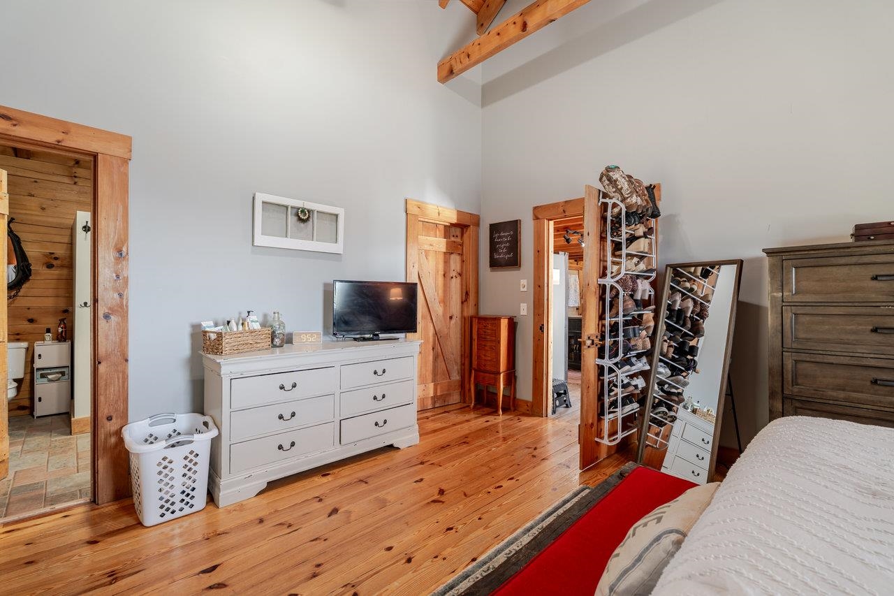12012 HOLLAR SCHOOL RD, LINVILLE, Virginia 22834, 3 Bedrooms Bedrooms, ,2 BathroomsBathrooms,Residential,Armentrout Property,12012 HOLLAR SCHOOL RD,668846 MLS # 668846